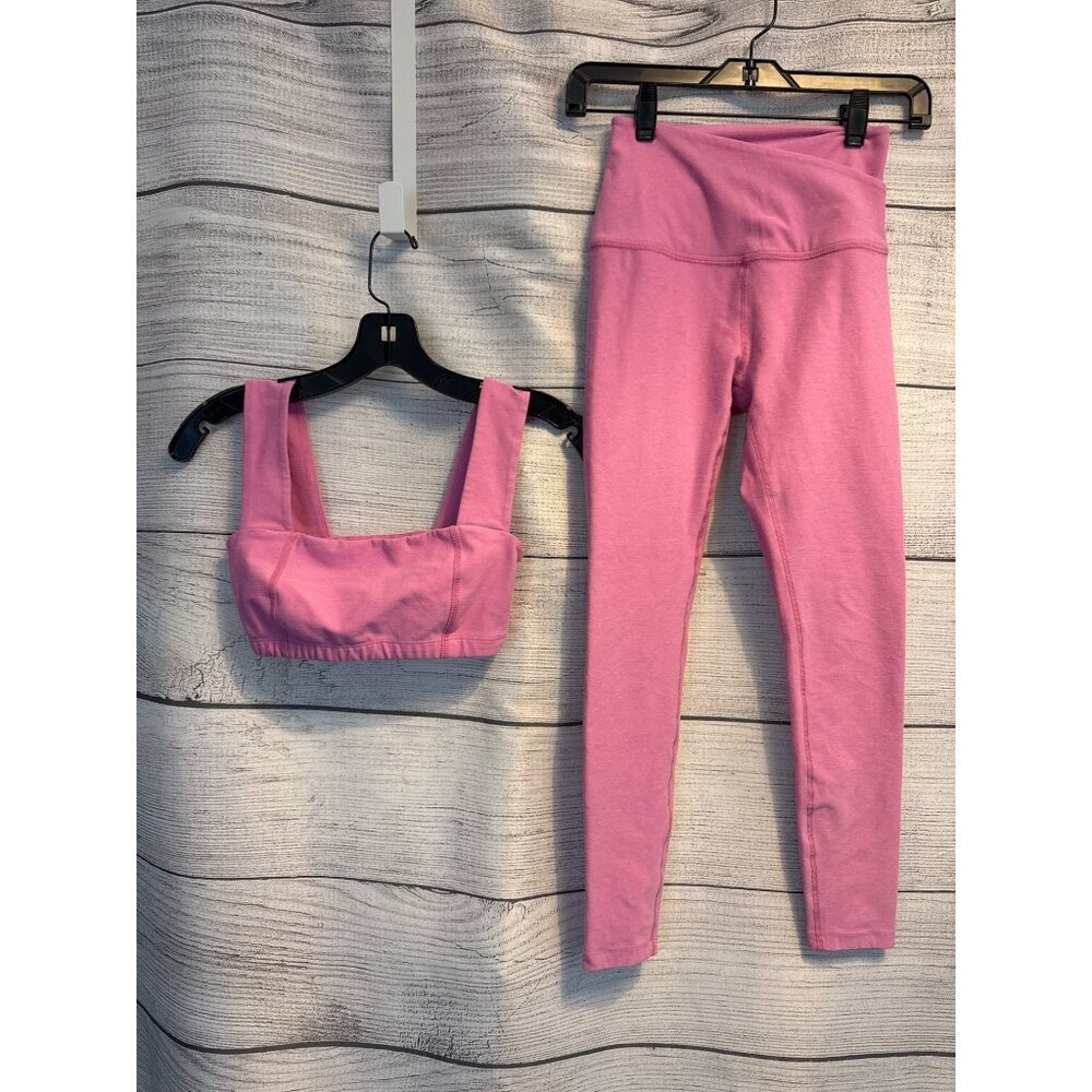 Beyond Yoga Pink Leggings and Sports Bra Set